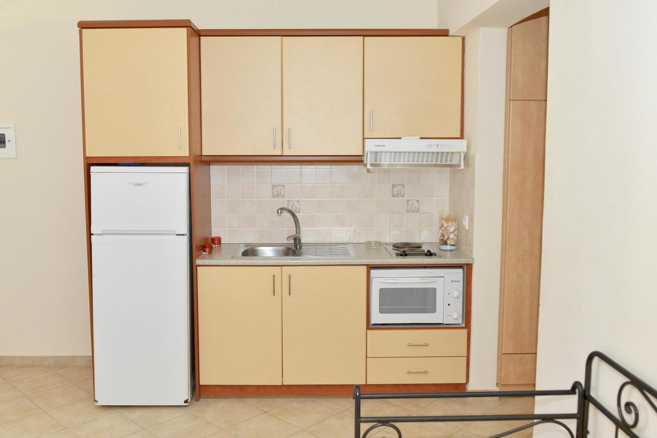 Korali Aparthotel Almiropotamos Ngoại thất bức ảnh
